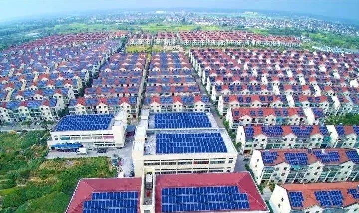 光伏發(fā)電“租房頂、免費(fèi)裝”新套路，警惕陰陽合同，天上不會掉餡餅！
